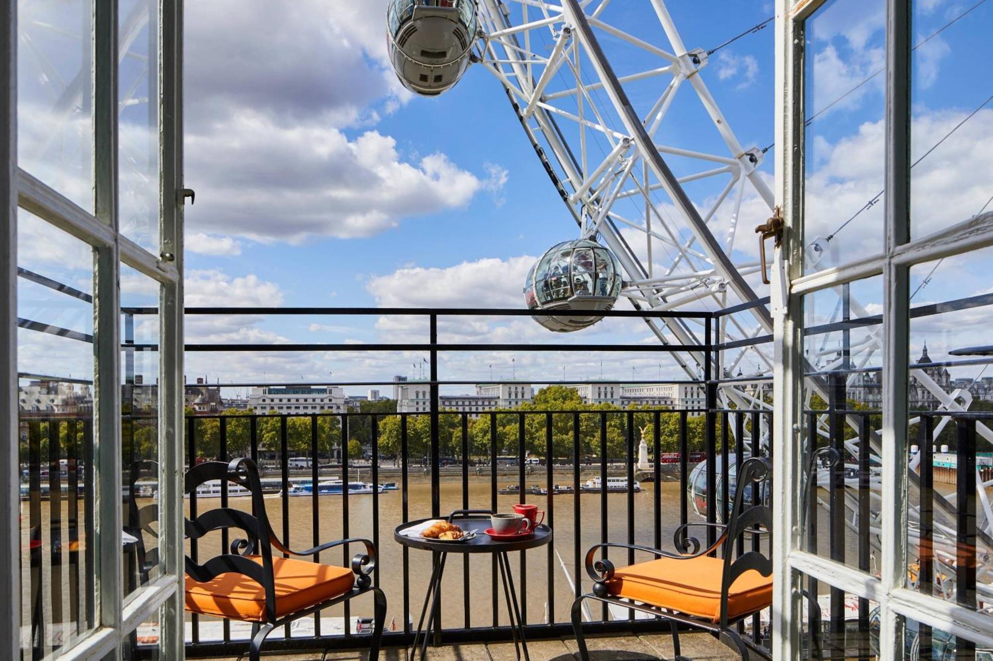 London Marriott Hotel County Hall Екстериор снимка