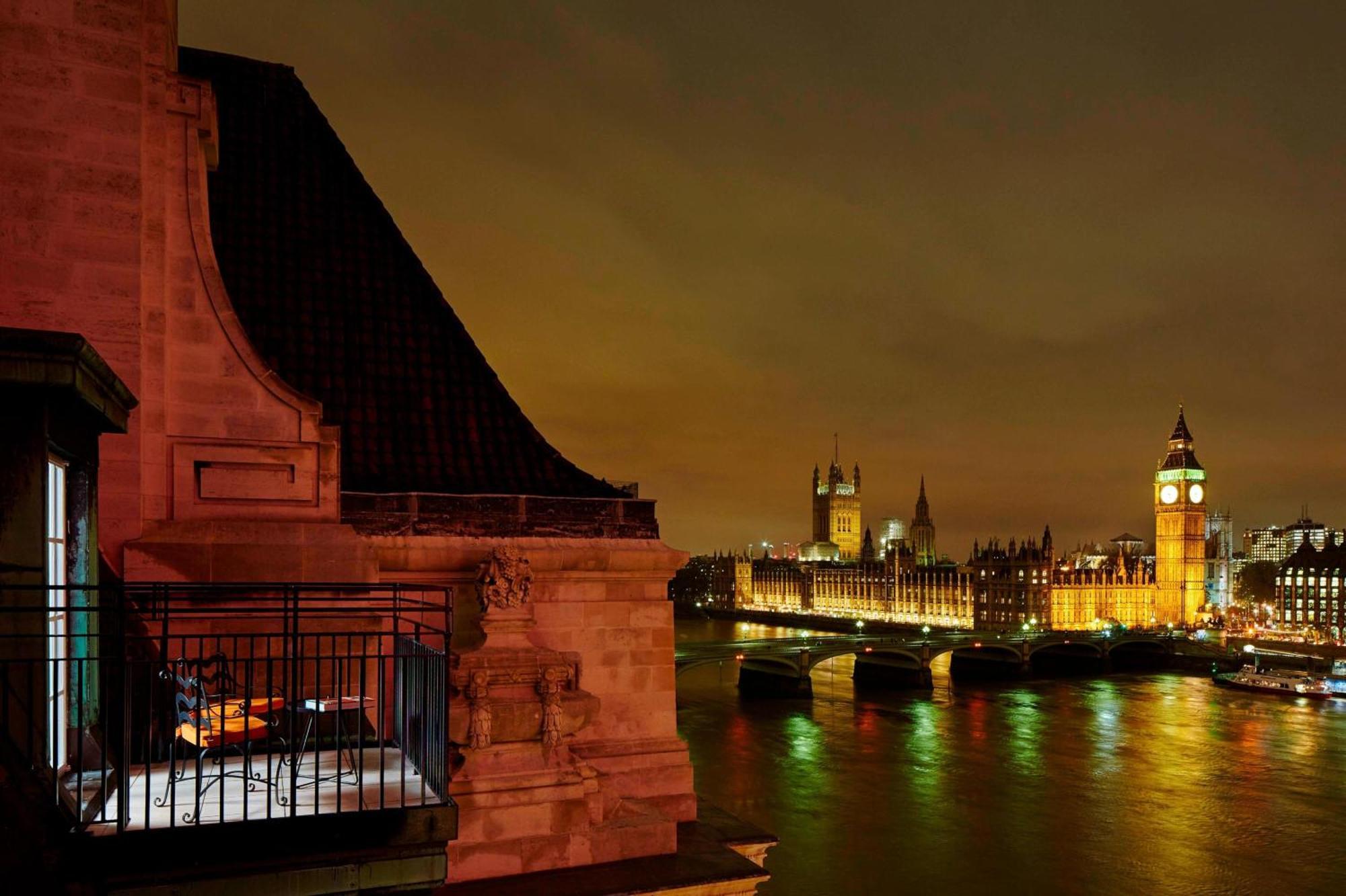London Marriott Hotel County Hall Екстериор снимка