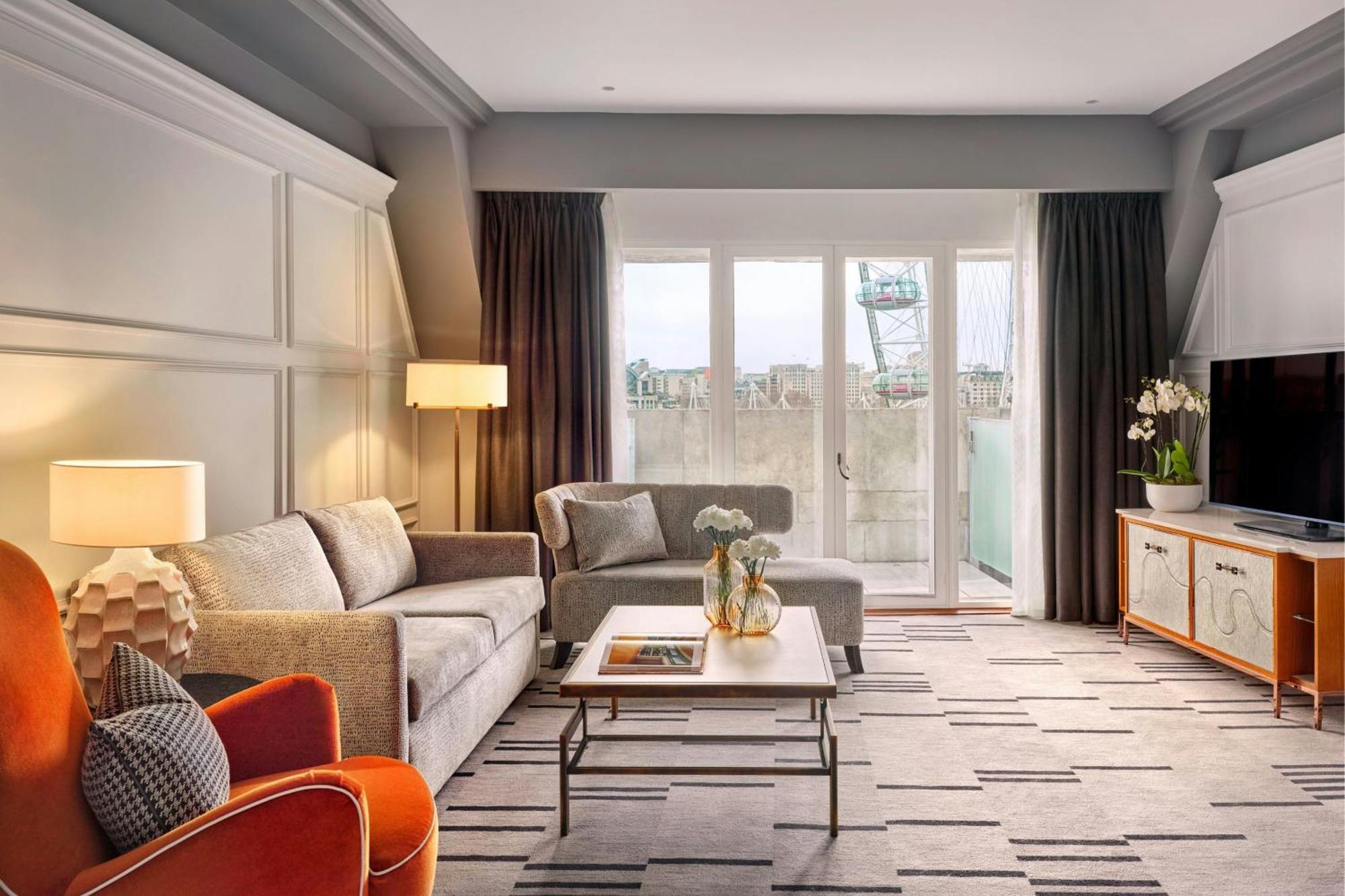 London Marriott Hotel County Hall Екстериор снимка